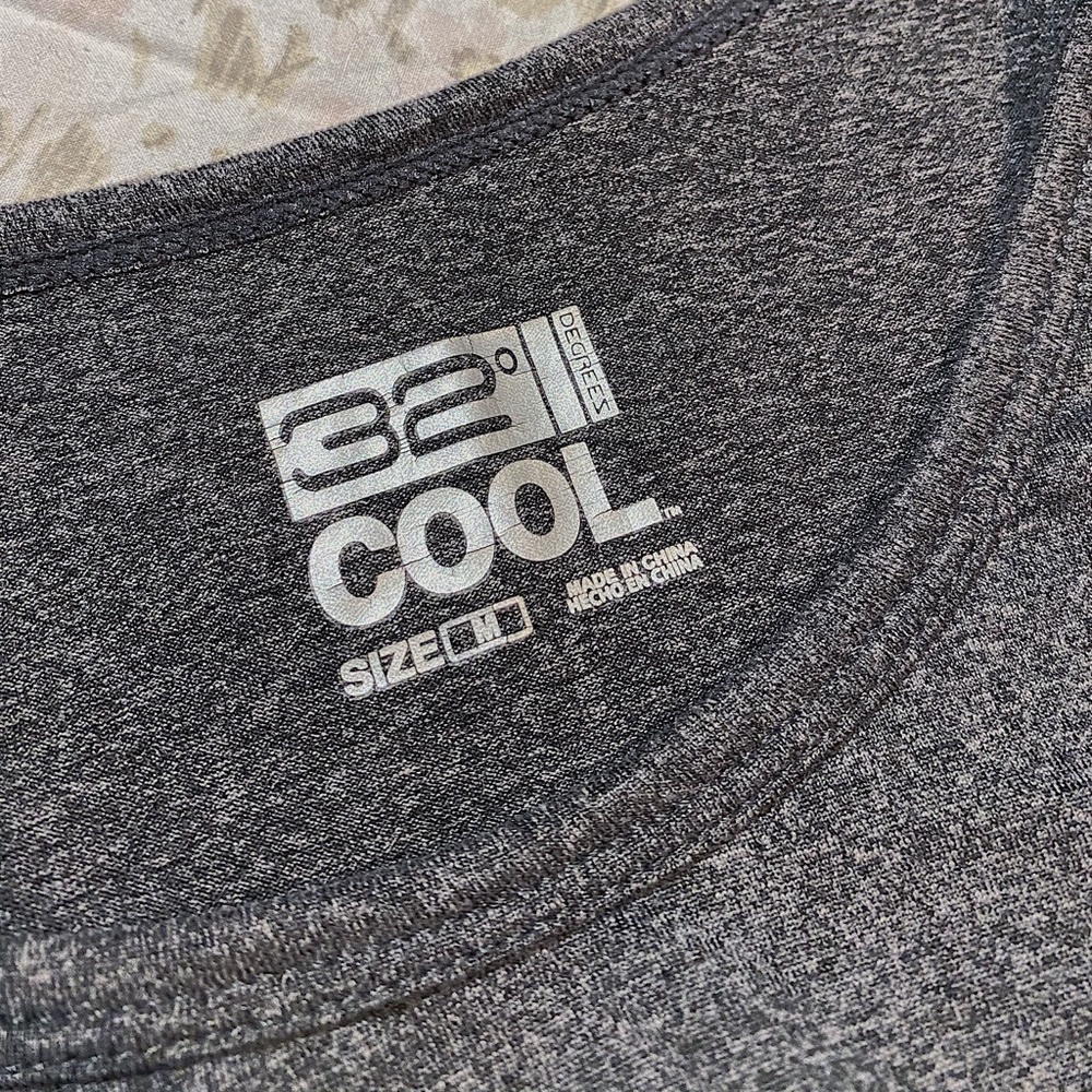 Women’s cool-fit t-shirt